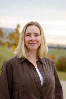 Porträt von Doreen Schwarm, Leitung der Kindertagesstätte Katharina von Bora